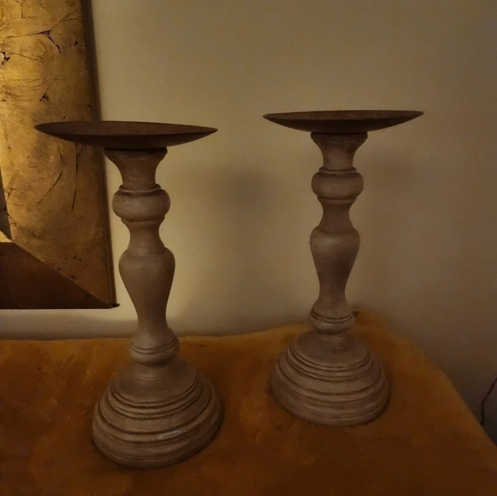 Faux Wood Candle Towers